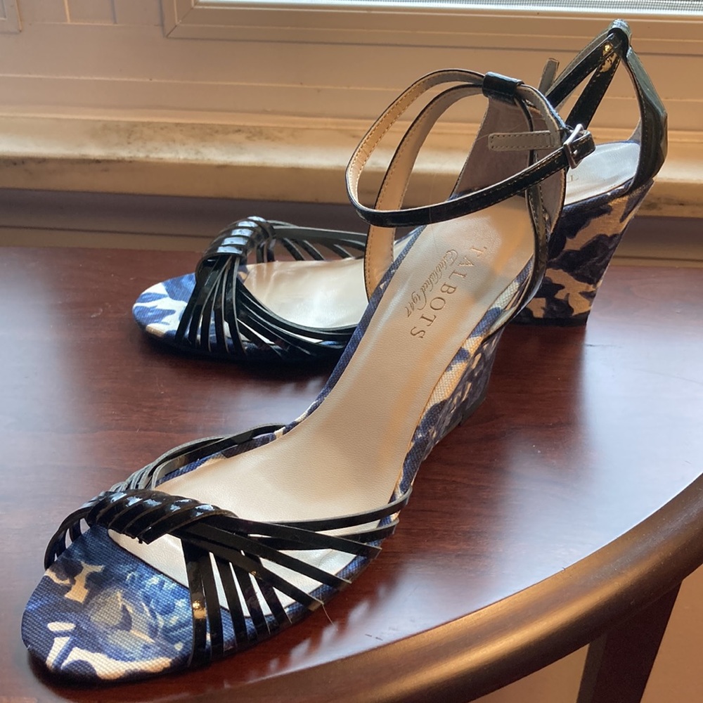 Talbots wedge heel - Size 8.5 NWOT